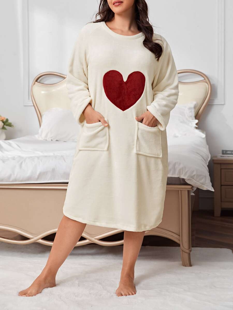 大碼愛心刺繡插肩袖絨布睡裙 - 白色 - 查看 1