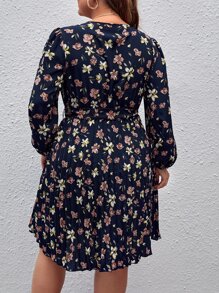 SHEIN LUNE Plus Floral Print Pleated Hem Belted Dress - Multicolor - View 2