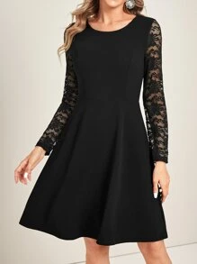 EMERY ROSE Contrast Lace Sleeve Dress - Black - View 2