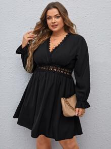 SHEIN Frenchy Đầm Plus Size Tương phản ren Xù màu trơn Boho - màu đen - Xem 4
