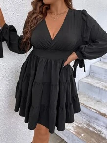Flirla Đầm Plus Size Thắt nút Viên lá sen phân lớp Trọn gói màu trơn Thanh lịch - màu đen - Xem 4