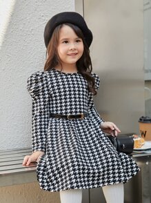 SHEIN 小女童千鳥格印花泡泡袖洋裝不附腰帶 - 黑與白 - 查看 3