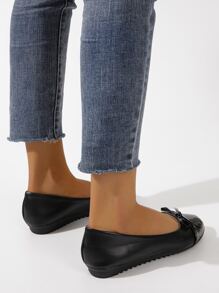 Ladies' Black Elegant Bowknot Detail Solid Color Ballet Flats With Butterfly Decor Valentines - Black - View 3