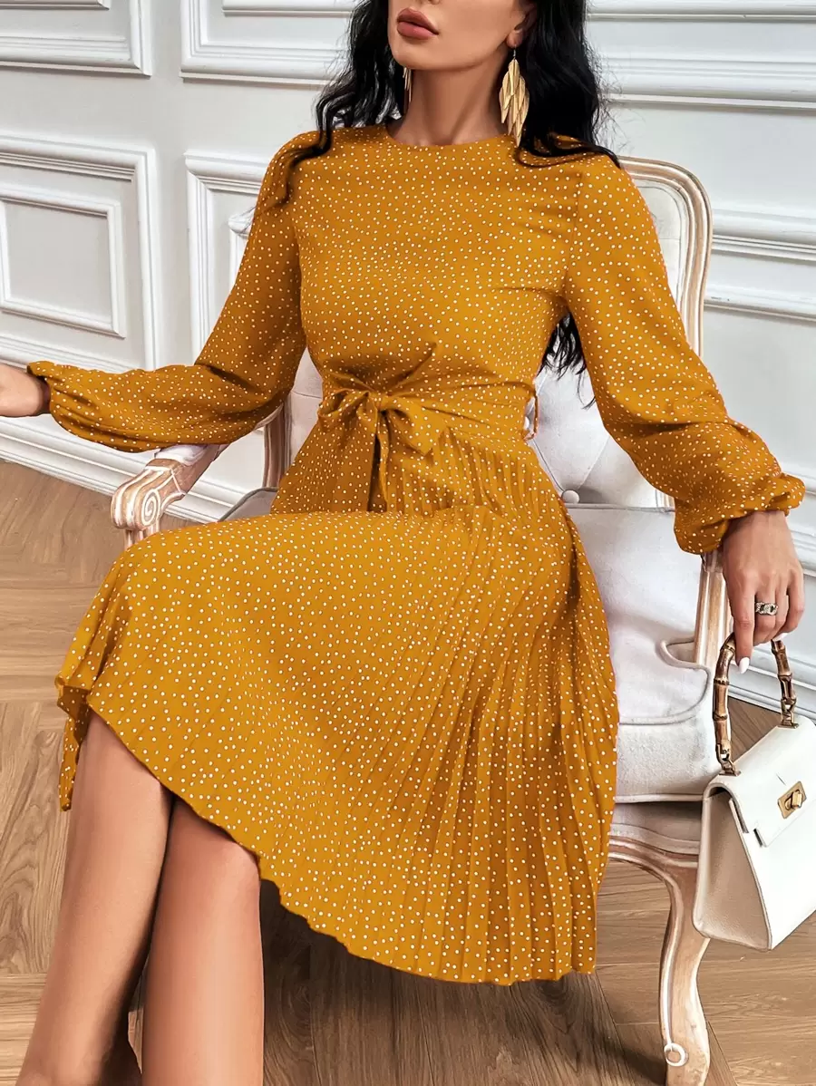 GENKIRA 波點圖案燈籠袖百褶下擺繫腰帶連衣裙 - 黃色 - 查看 1