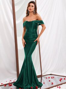 Women's Solid Color Off Shoulder Mermaid Hem Formal Gown - Dark Green - View 1
