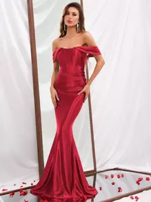 Off Shoulder Mermaid Hem Prom Dress - Burgundy - View 1