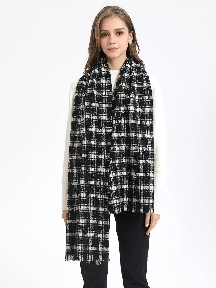 1條女士時尚黑白格子厚圍巾,適合秋冬季日常保暖