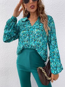 SHEIN Privé con estampado de manga farol Camisa & Pantalones acampanados - Agua verde azul - Ver 5