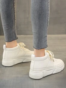 Minimalist Lace Up Front Skate Shoes - Beige - View 3