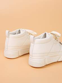Minimalist Lace Up Front Skate Shoes - Beige - View 5