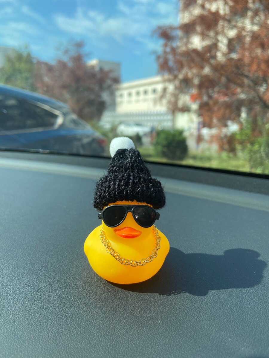 1pc Duck Design Car Ornament - Multicolor - View 1