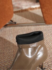 Botas calcetín minimalista de punta tacón pirámide - Marrón Mocha - Ver 3