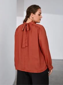 大碼小高領褶邊襯衫