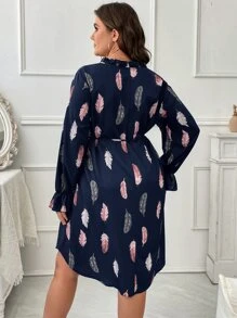 SHEIN LUNE Plus Feather Print Flounce Sleeve Belted Dress - Navy Blue - View 2