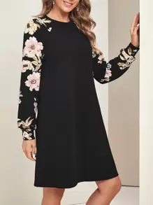 EMERY ROSE Vestido con estampado floral de manga raglán - Negro - Ver 6