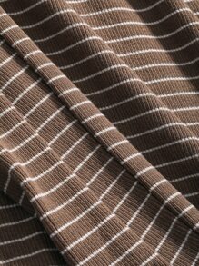 DAZY Camiseta A Rayas Con Cuello Alto - Marrón Mocha - Ver 4