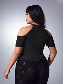 ROMWE Goth Plus Cold Shoulder Cut Out Crop Tee - Black - View 2