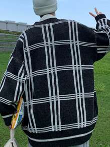 Men Plaid Pattern Drop Shoulder Cardigan - Black and White - View 2