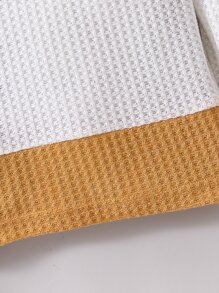 SHEIN Camiseta de cuello redondo de tejido de tela de gofre, informal y deportiva para niño joven con bloques de color, adecuada para primavera y otoño, al aire libre y uso diario, simple y versátil - Multicolor - Ver 3