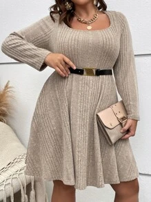 SHEIN Clasi 大碼條紋針織大圓領連衣裙不附腰帶 - 杏色 - 查看 6