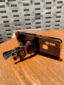 Ốp lưng điện thoại có giá đỡ và dây buộc điện thoại thiết kế phi hành gia - màu đen - Xem 4