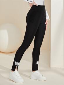 SHEIN Essnce Quần tất nữ Đắp vá Chia Lá thư Giải trí - màu đen - Xem 3