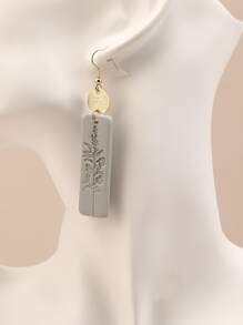 Flower Detail Rectangle Drop Earrings - Grey - View 3