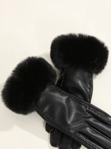 Contrast Fluffy Gloves - Black - View 3
