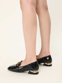 金屬裝飾方頭平底樂福鞋 - 黑色 - 查看 2