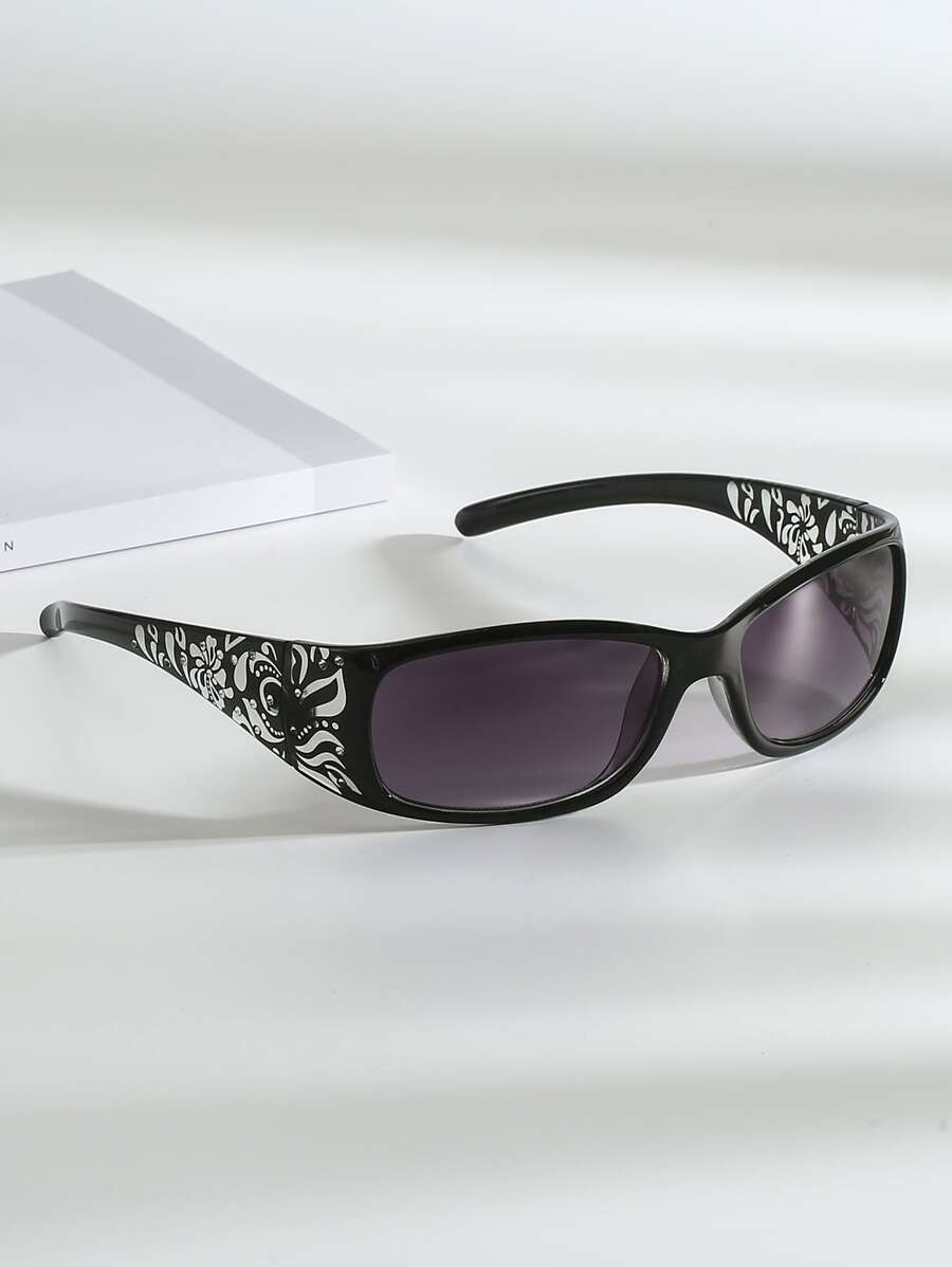 Gafas de sol de moda con decoración de flores y cristales de strass, accesorios de playa para mujeres. Gafas de sol elegantes que combinan con suéteres, vaqueros, pantalones de chándal, sudaderas con capucha, chaquetas, vestidos y camisas de manga larga. - Degradado - Ver 1