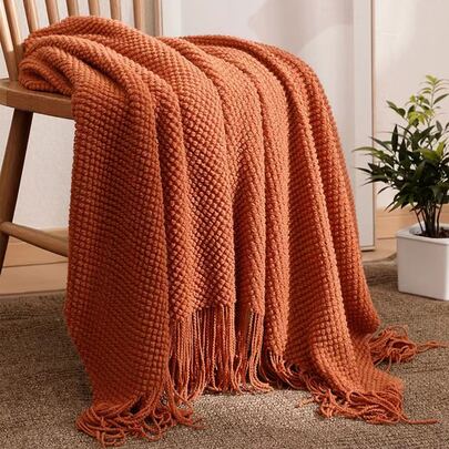 غطاء بطانية مزخرف بشرابة قطعة واحدة