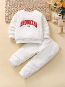 嬰兒字母圖案衛衣和衛褲