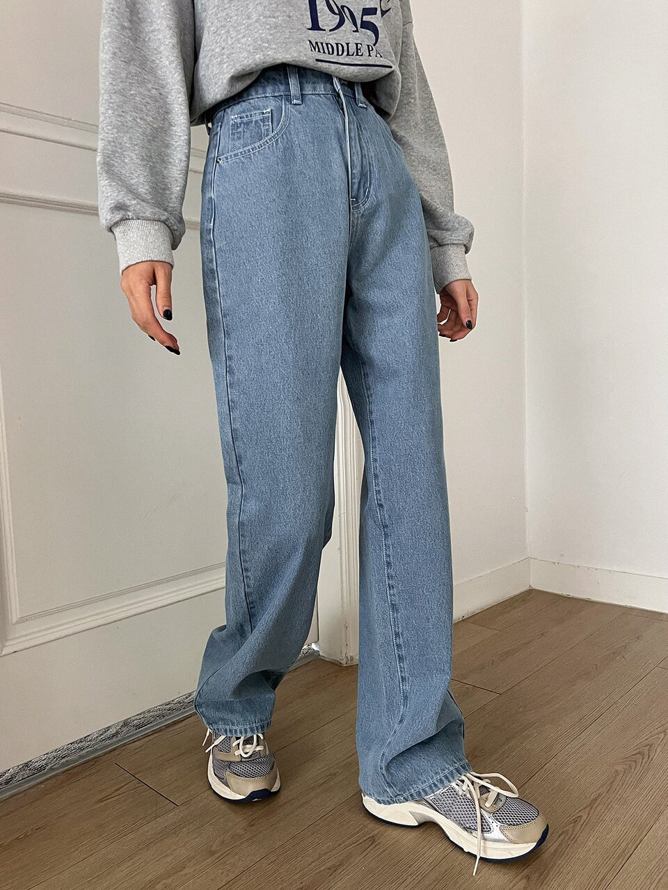 Slant Pocket Boyfriend Jeans