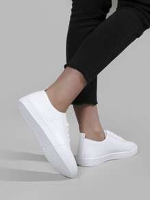 針腳細節前綁帶板鞋 - 白色 - 查看 4