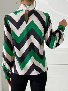 SHEIN Privé Chevron Print Keyhole Neck Puff Sleeve Blouse - Multicolor - View 2
