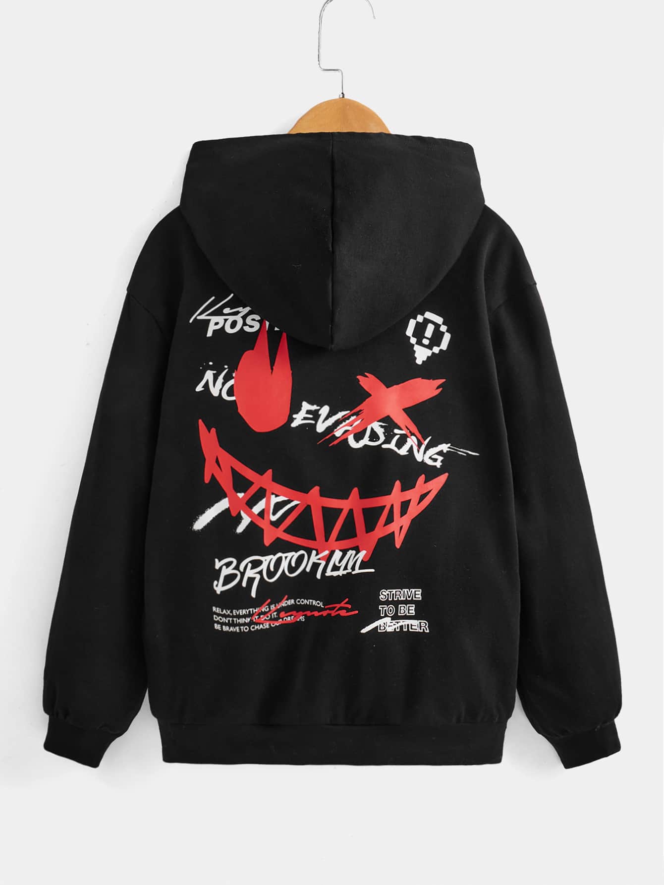 SHEIN 男孩卡通和字母圖案連帽衫