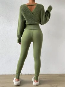 Chiquease 交叉領蝙蝠袖毛衣和針織褲 - 軍綠色 - 查看 2