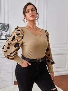 SHEIN Clasi Plus Graphic Print Ruched Puff Sleeve Top - Khaki - View 3