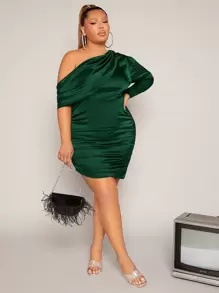 SHEIN SXY 大碼不對稱領褶邊緞面連衣裙 - 墨綠色 - 查看 1