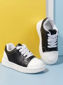 運動板鞋適用於男孩雙色前綁帶運動鞋