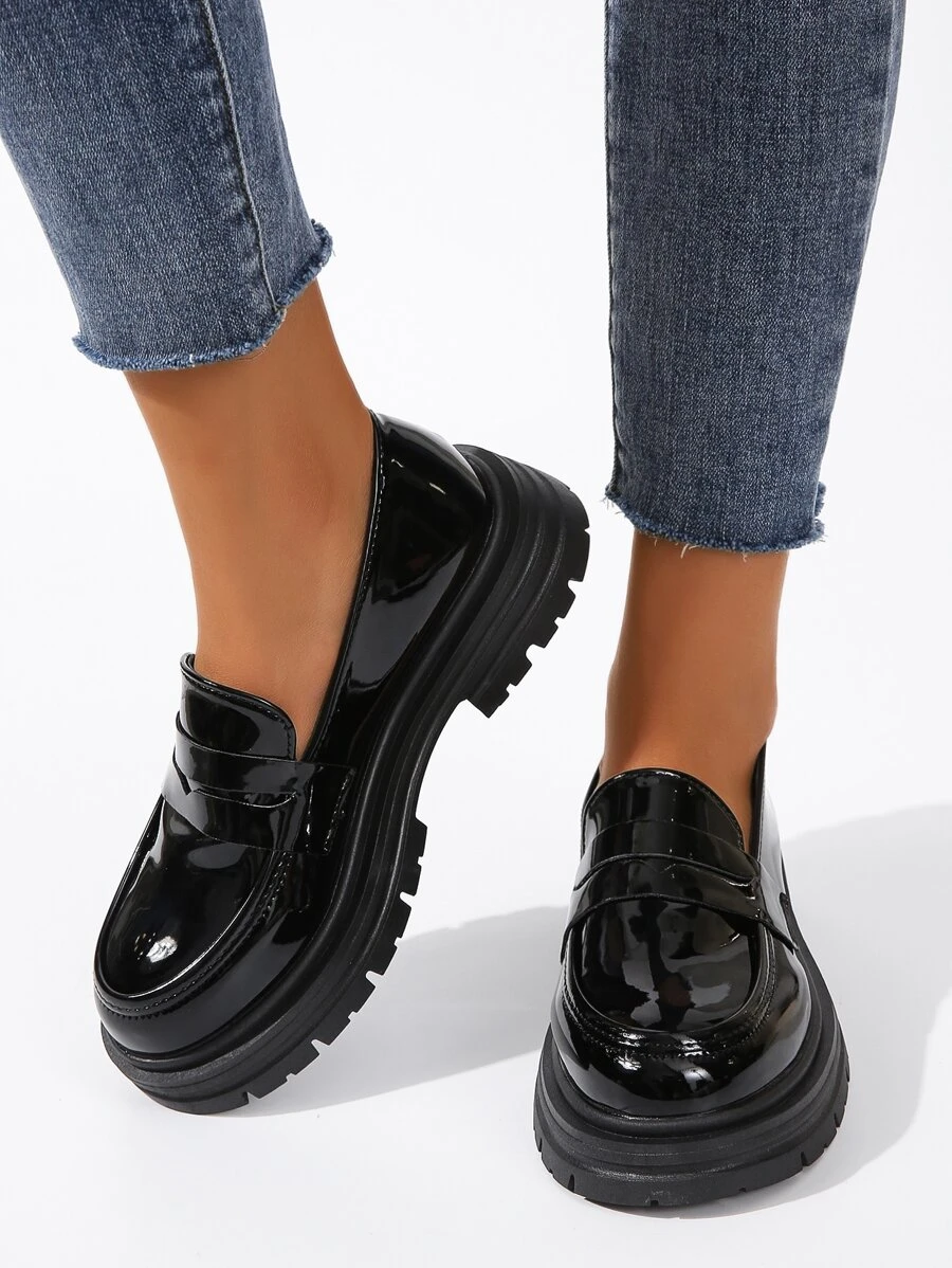 Minimalist Slip-On Flatform Penny Loafers - Black - View 1