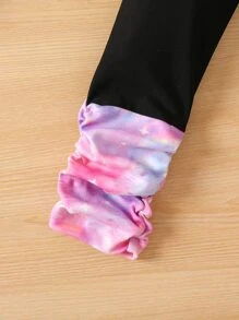 SHEIN Cô Gái Trẻ Nhuộm buộc Đồ họa Hoạt hình Áo Hoodie & Quần thể thao - Nhiều màu - Xem 6