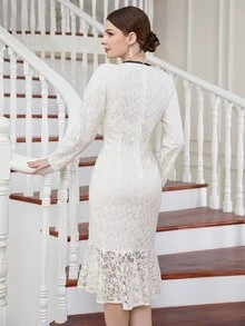 Contrast Binding Ruffle Trim Lace Fitted Dress - White - View 2