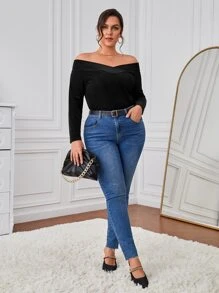 SHEIN Privé 大碼一字肩絲絨T恤 - 黑色 - 查看 3