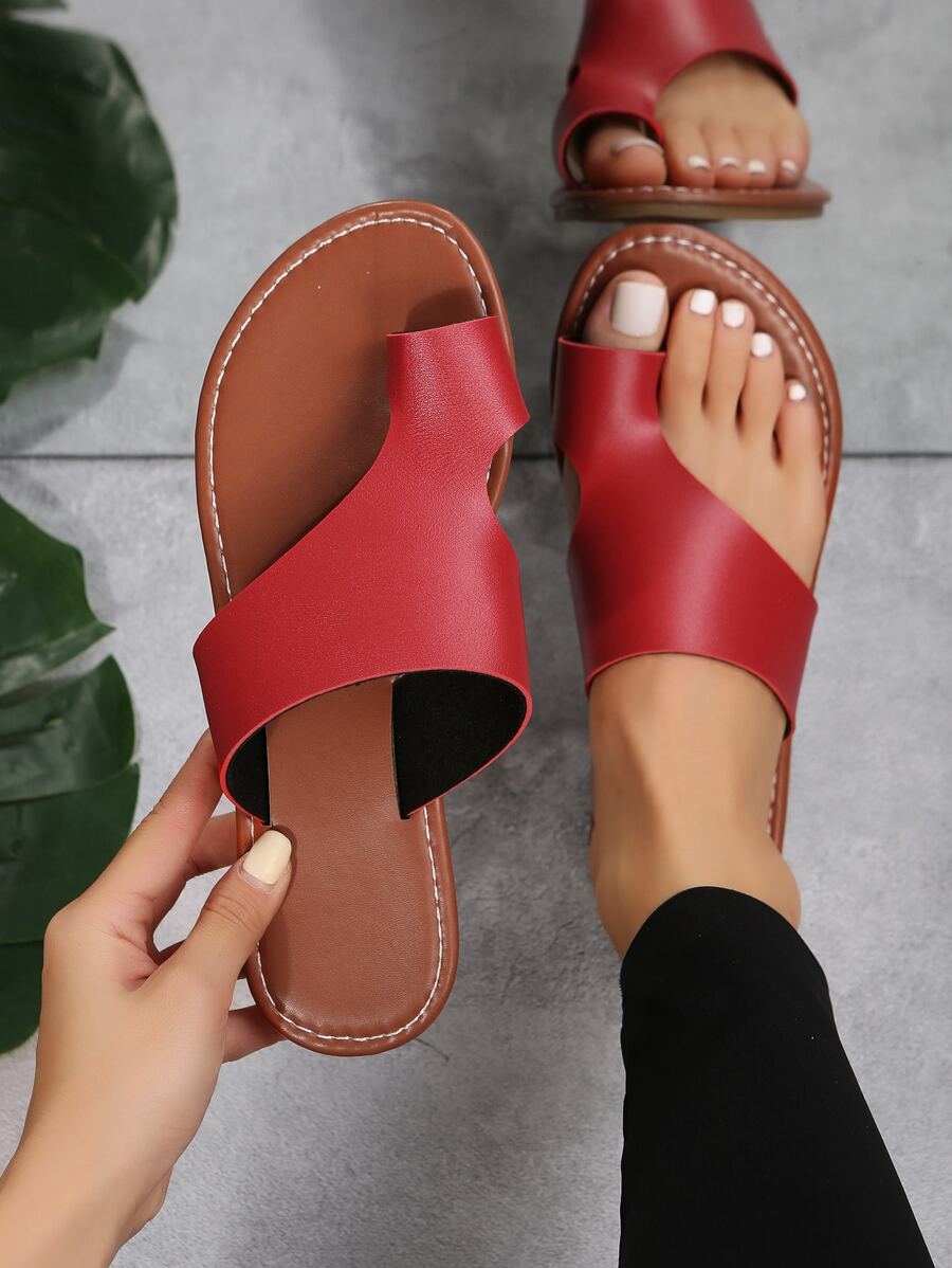 Casual Outdoors Thong Sandals For Women, Minimalist Plain Microfiber Leather Toe Post Flat Sandals - Red - View 1