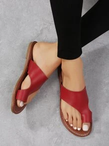 Casual Outdoors Thong Sandals For Women, Minimalist Plain Microfiber Leather Toe Post Flat Sandals - Red - View 7