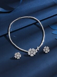Cubic Zirconia Flower Decor Necklace & Stud Earrings - Silver - View 2