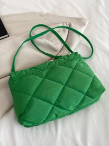 絎縫圖案鏈條裝飾翻蓋方包