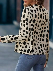 SHEIN Clasi 滿版印花V領襯衫 - 杏色 - 查看 2