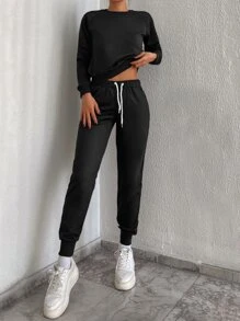 RueChic 插肩袖套头衫和抽绳腰部运动裤 - 黑色 - 查看 1